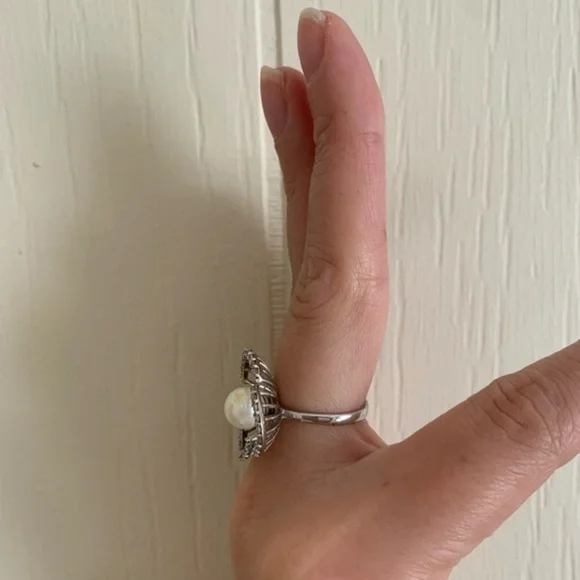 Pearl Halo Silver-Tone Ring with Crystal Accents - Picture 4 of 6